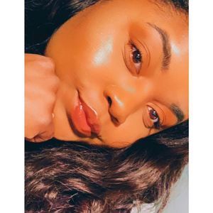 Meet your Posher, Breanna